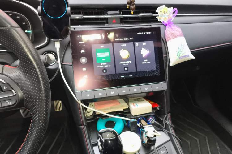 Used MG 6 New Energy 2020 1.5T Hybrid Leading Luxury Edition Audio And AC Panel