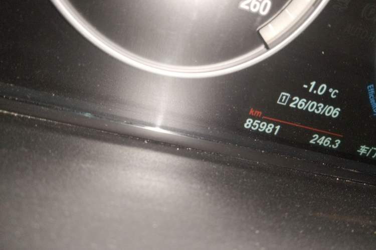 Used BMW 5 Series 2014 525Li Luxury Design Package
