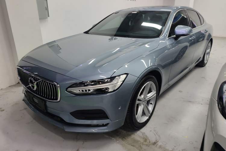 Used Volvo S90 2018 T4 Zhiyuan Edition