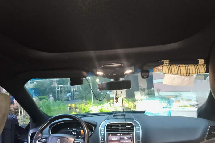 Used Lincoln Nautilus 2019 2.0T Four-Wheel Drive Zunya Edition China VI Standard Headliner