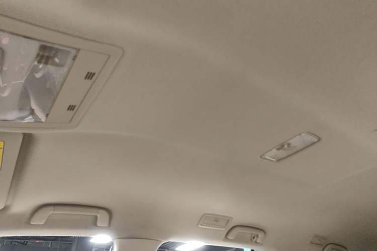 Used Toyota Land Cruiser 2015 4.0L V6 Middle East Limited Edition
