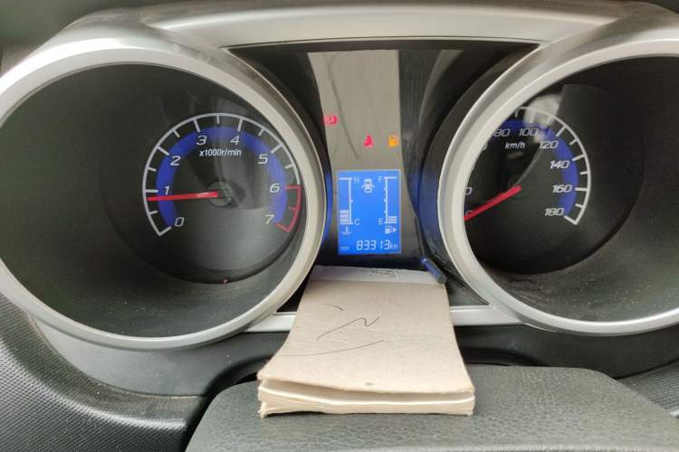 Used CHANGAN KAICHENG Ounuo S 2014 1.5L Base Version
