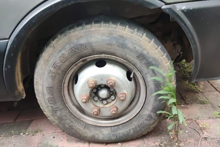 Used Iveco Turin 2009 2.5T-A32 Base Version