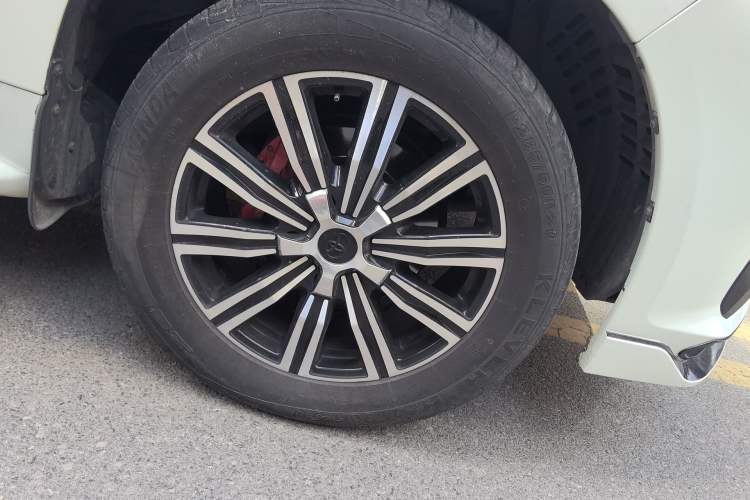 Used Toyota Land Cruiser 
