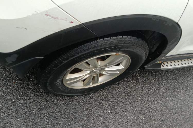 Used Kia Sportage R 2016 2.0L Automatic Two-Wheel Drive GL Right Rear Wheel Hub