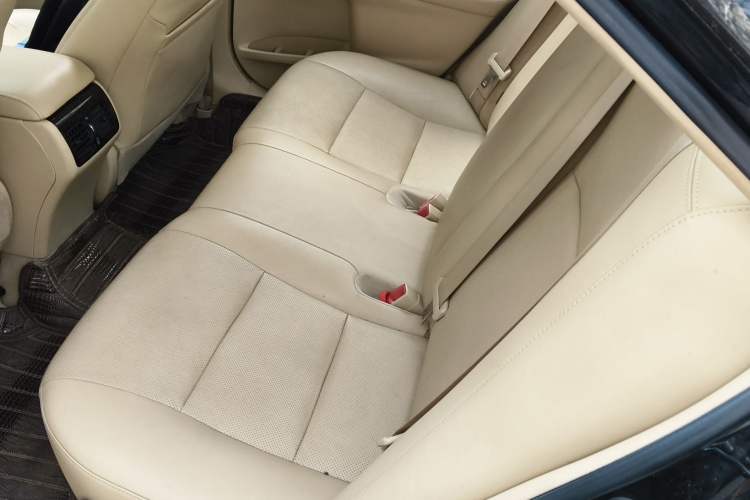 Used Toyota Camry 2016 2.0G 10th Anniversary Leading Edition Left Rear Seat