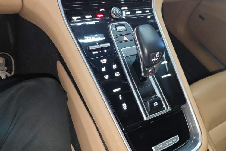 Used Porsche Panamera 2017 Panamera 3.0T
