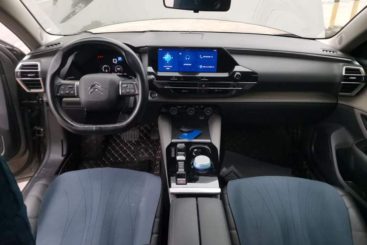 Used Citroen C5 X 2021 1.6T Enjoy the Extraordinary Center Console