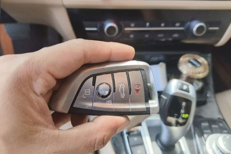 Used BMW 5 Series 2013 520Li Elegant Edition