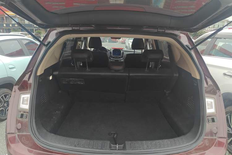 Used Baojun 560 2016 1.8L Manual Luxury Edition