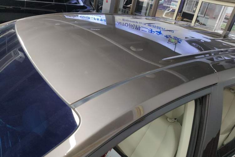 Used Buick GL8 2023 Land Executive Class Smart Enjoyment Model
