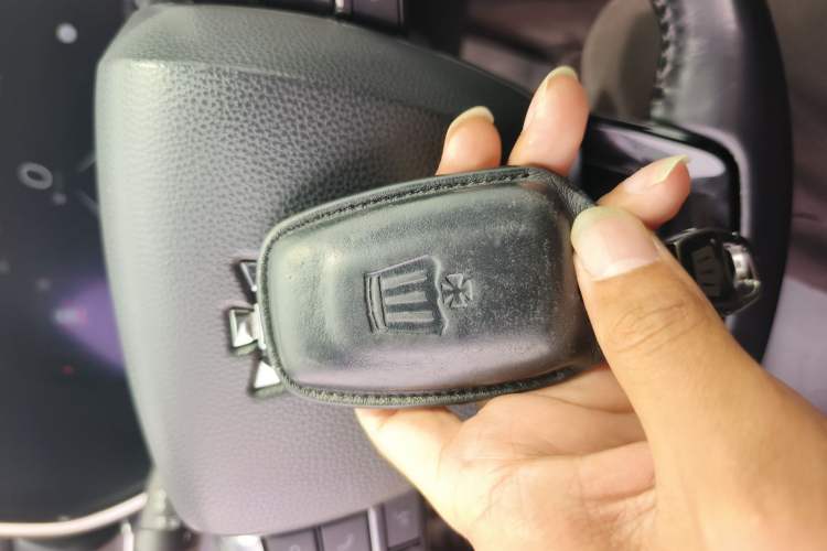 Used Toyota Crown Kluger 2022 2.5L HEV Four-Wheel Drive Premium Edition Vehicle Key