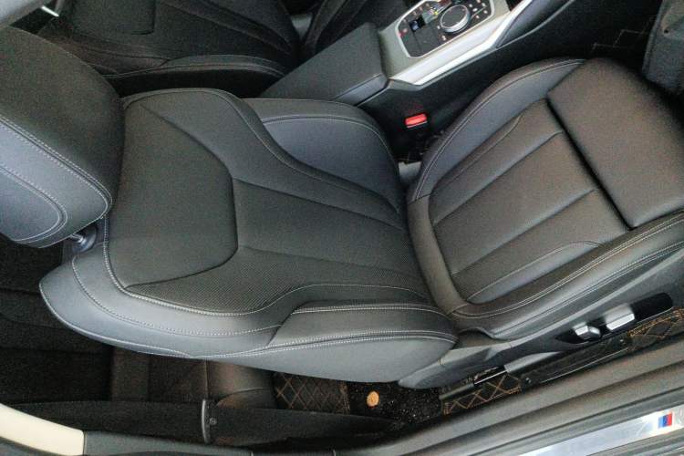 Used BMW 2 Series (Import) 2022 225i M Sport Night Edition
