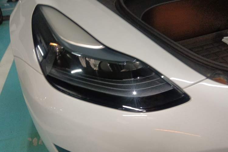 Used Tesla Model 3 2022 Rear-Wheel-Drive Version
