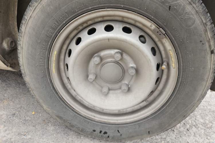 Used SAIC MAXUS Dana V1 2024 V1 Long Wheelbase High Roof (51 kWh)
