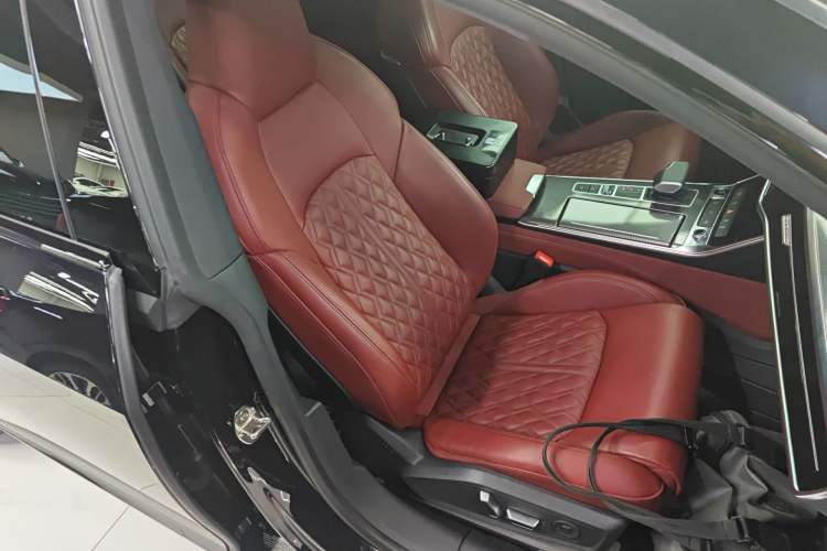 Used Audi A7L 2024 45 TFSI quattro Black Warrior Edition
