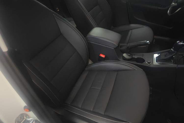 Used Skoda Octavia 2016 TSI280 DSG Smart Drive Edition Right Front Seat