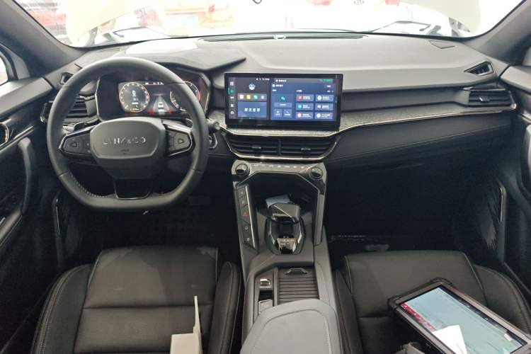 Used Lynk & Co 06 2023 Remix 1.5T JinPro
