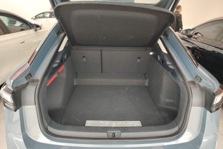 Used Volkswagen ID.7 VIZZION 2024 AIR model