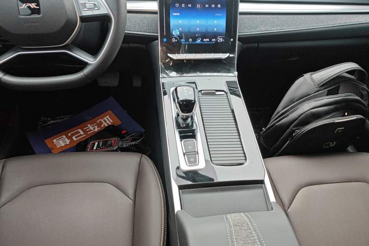 Used JAC Yiwei Aipao 2025 Model AiPao Travel 502
