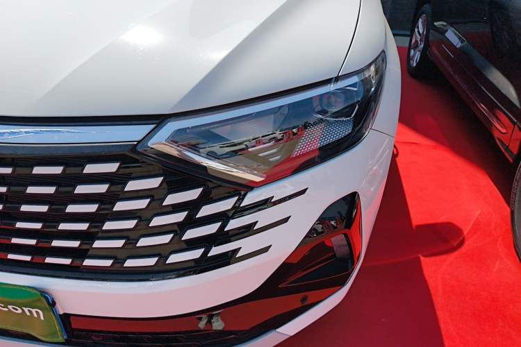 Used Jetta VS7 2024 280TSI Automatic Pioneer Edition
