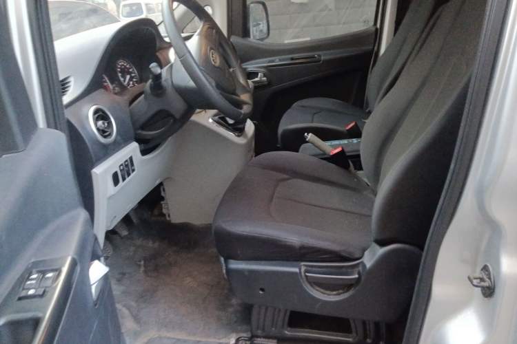 Used JAC Refine M3 2023 PLUS 1.5T 5/7-seat Classic Edition Left Front Seat