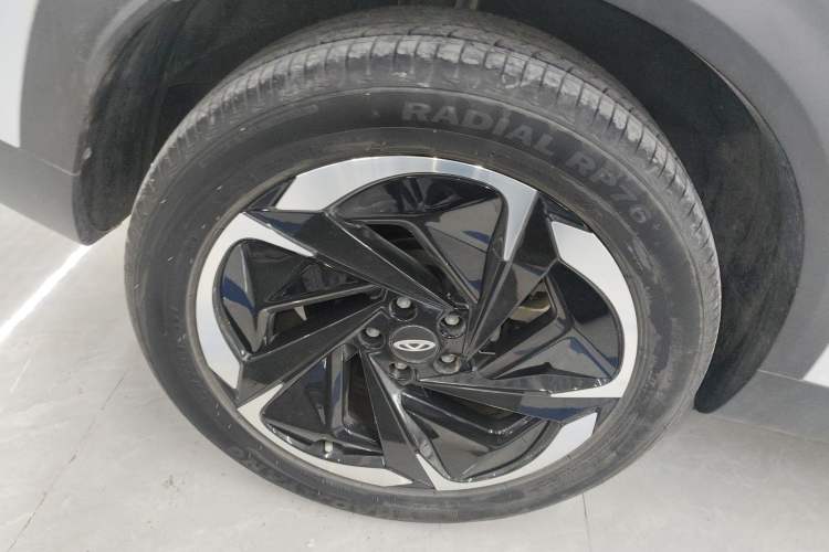 Used Chery Explore 06 C-DM 2024 Luxury Model Exterior 8