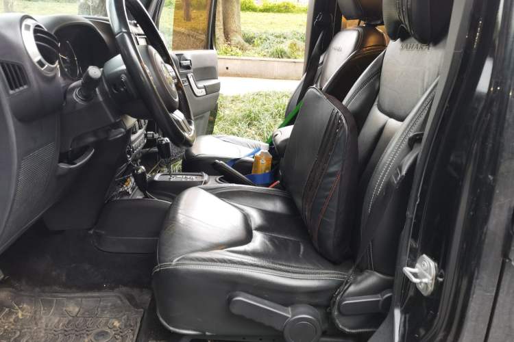 Used Jeep Wrangler 2017 3.0L Sahara Four-Door Comfort Edition
