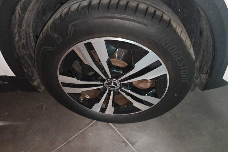 Used Mercedes-Benz GLA 2020 GLA 200 Right Front Wheel Hub