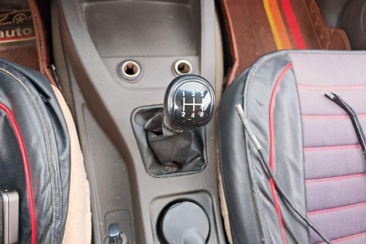 Used Wuling Hongguang 2014 1.2L S Standard Version China IV Standard
