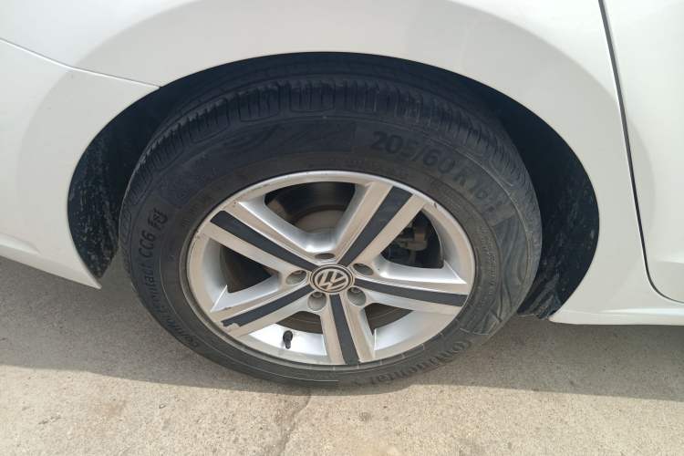 Used Volkswagen Lamando 2018 230TSI DSG Fashion Edition Right Rear Wheel Hub