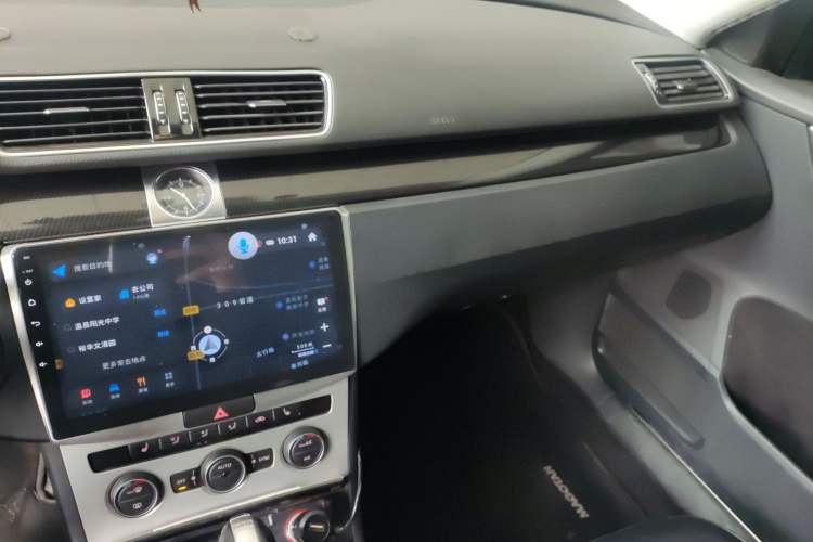 Used Volkswagen Magotan 2015 2.0 TSI Luxury Model
