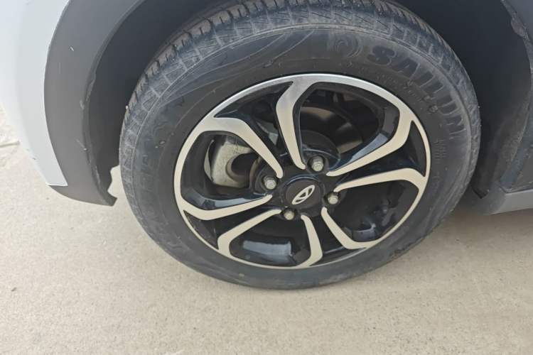 Used Chery QQ Little Ant 2021 150 000 Yuan Ant Fan Edition New Ant Xuan Version Lithium Iron Phosphate Left Front Wheel Hub