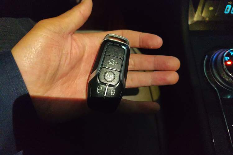 Used Ford Taurus 2017 EcoBoost 245 Luxury Model