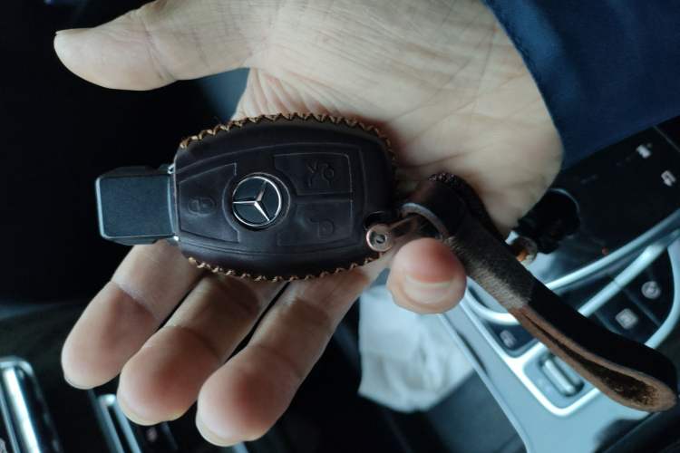 Used Mercedes-Benz GLC 2019 GLC 260 L 4MATIC Dynamic Model
