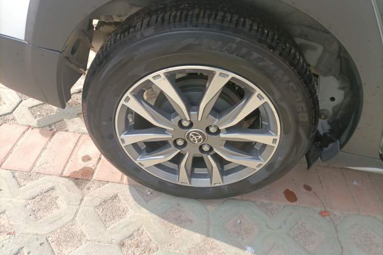 Used Toyota YARiS L Zhi Xuan 2021 X-Trail 1.5L CVT Leading Edition
