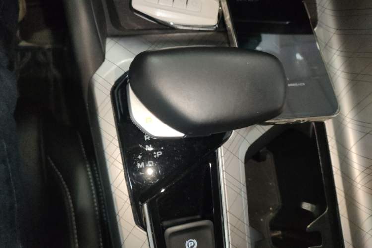 Used Geely Auto Preface 2023 2.0TD Luxury Version