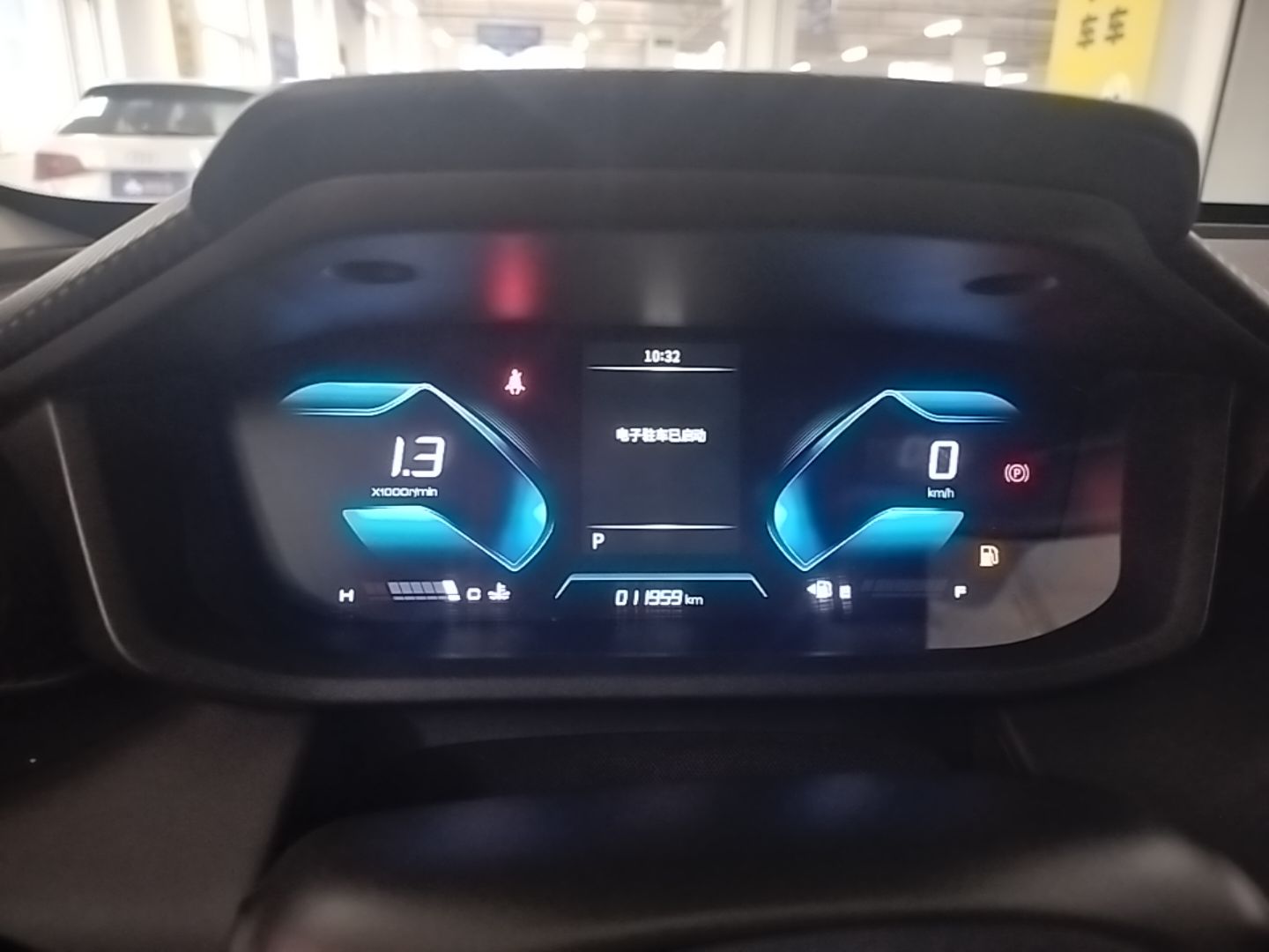 Dongfeng Aeolus Yixuan GS 2025 Mach-Edition 1.5L Automatic Starry Edition — снимка 14