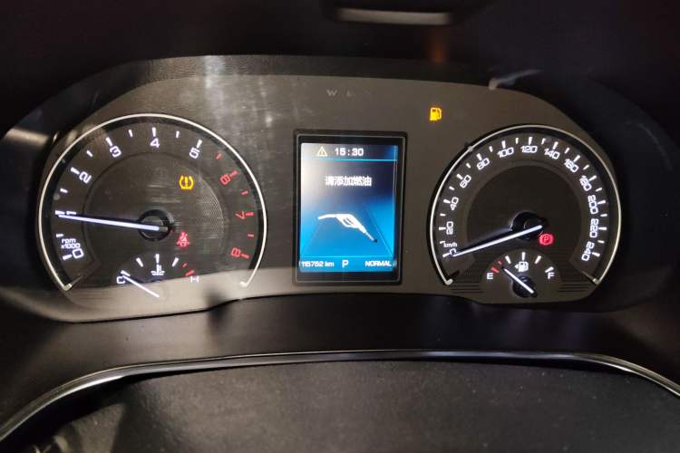 Used Wey VV5 2017 2.0T Ultra-Luxury Version Instrument Cluster