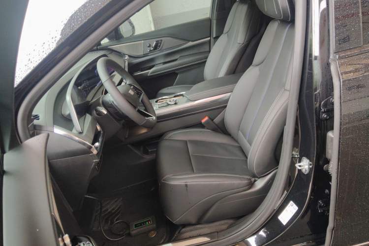 Used Cadillac XT5 2025 2.0T Prestige Version Left Front Seat