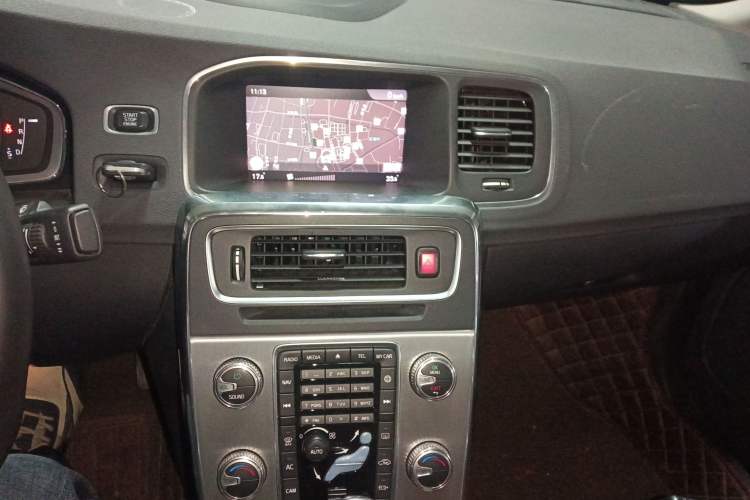 Used Volvo S60 2019 S60L Facelift T5 Intelligent Advanced Edition