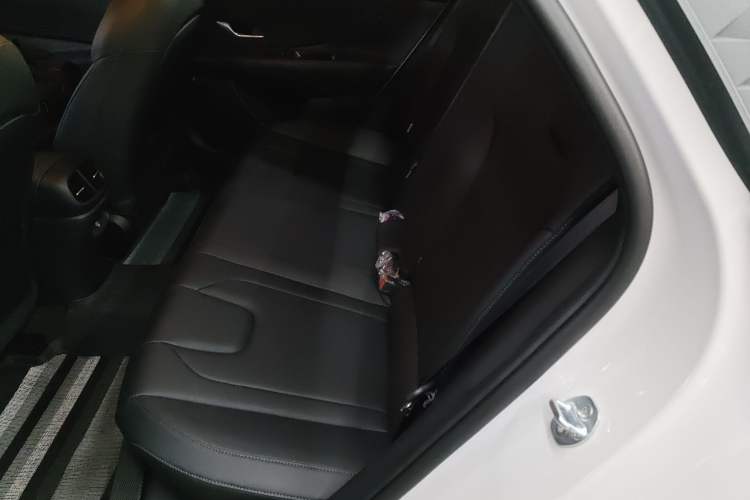 Used Hyundai Elantra 2023 1.5L CVT GLX Elite Edition Left Rear Seat