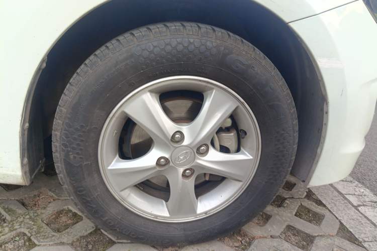 Used Hyundai Verna (older generation) 2016 1.4L Manual Smart GLS Trim
