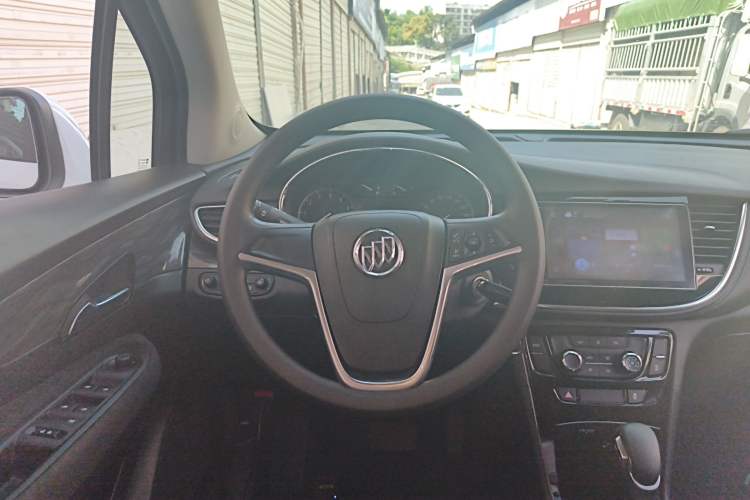 Used Buick Encore 2017 18T Automatic Two-Wheel Drive Urban Leading Model
