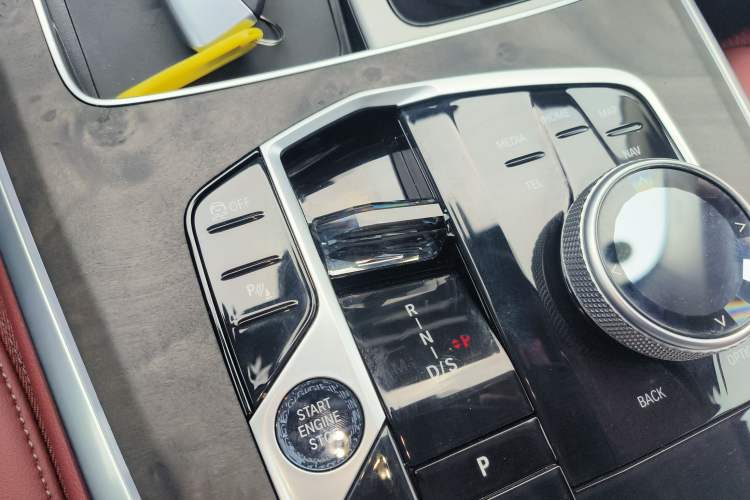 Used BMW X5 2023 xDrive 30Li Luxury M Sport Night Edition Package
