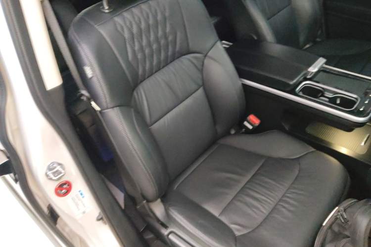 Used Honda Elysion 2022 2.0L eHEV Luxury Edition
