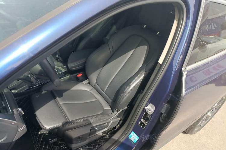 Used BMW X2 2019 sDrive20i M Sport Package China VI Emission Standard
