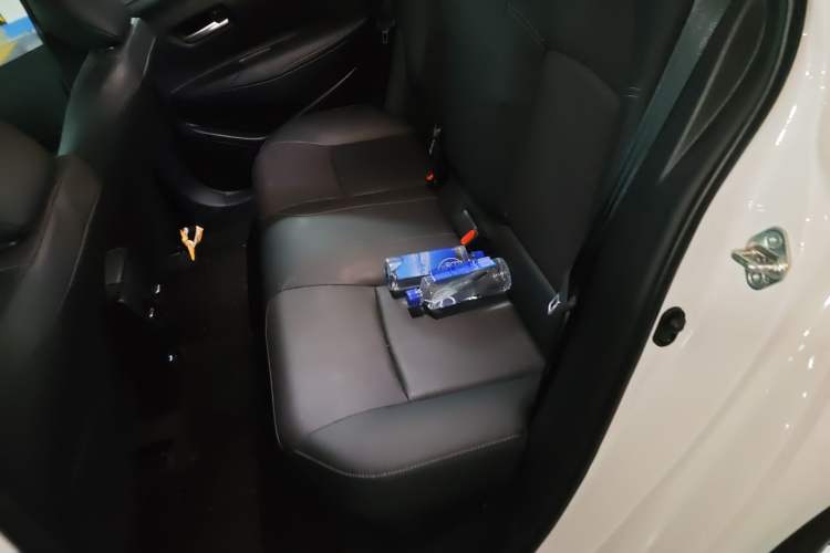 Used Toyota Corolla 2024 1.8L Smart Electric Hybrid Dual-Engine Elite Edition Left Rear Seat