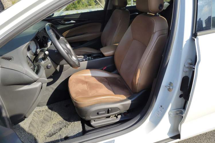 Used Buick Regal 2019 20T Elite Version China VI Standard