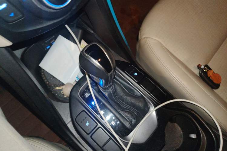 Used Hyundai Grand SantaFe 2013 2.2T 7-Seater Four-Wheel-Drive Luxury Edition
